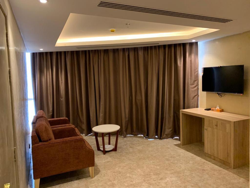 Almakan Hotel 113 Рияд Екстериор снимка