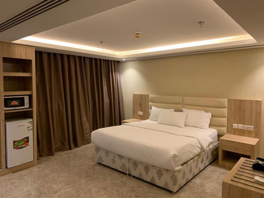 Almakan Hotel 113 Рияд Екстериор снимка